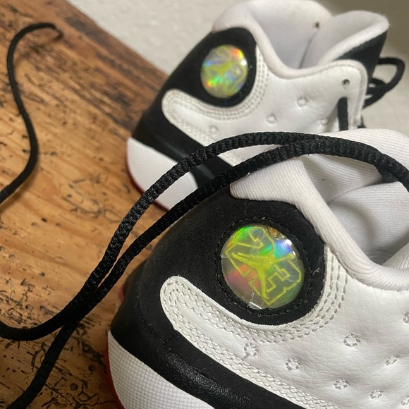 Youth Jordan Retro 13 size 11c - Picture 2 of 6